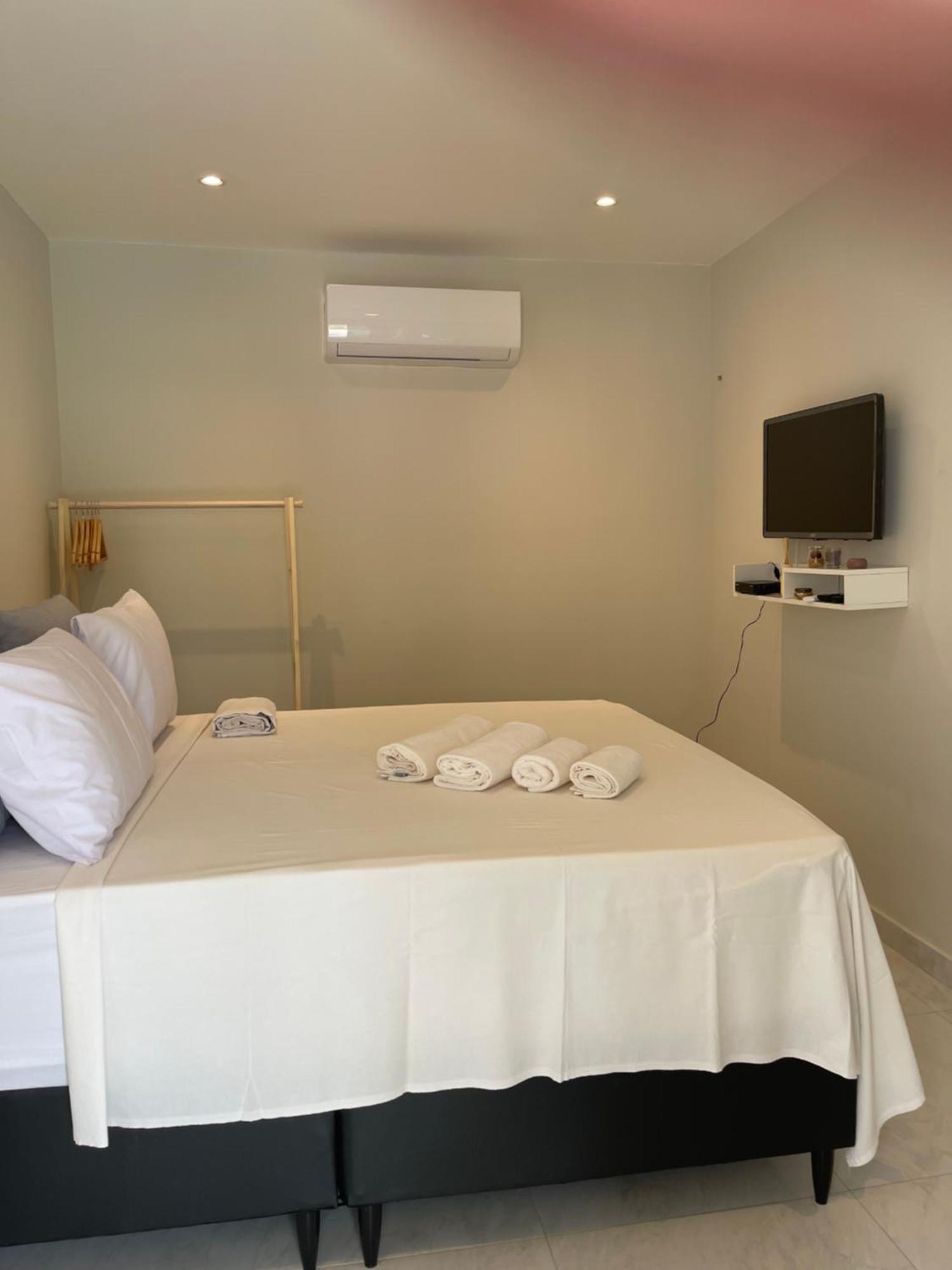 Hotel Charlotte House Canoa Quebrada Exterior foto